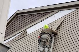 Best Wood Siding Installation  in Farmingdale, NJ